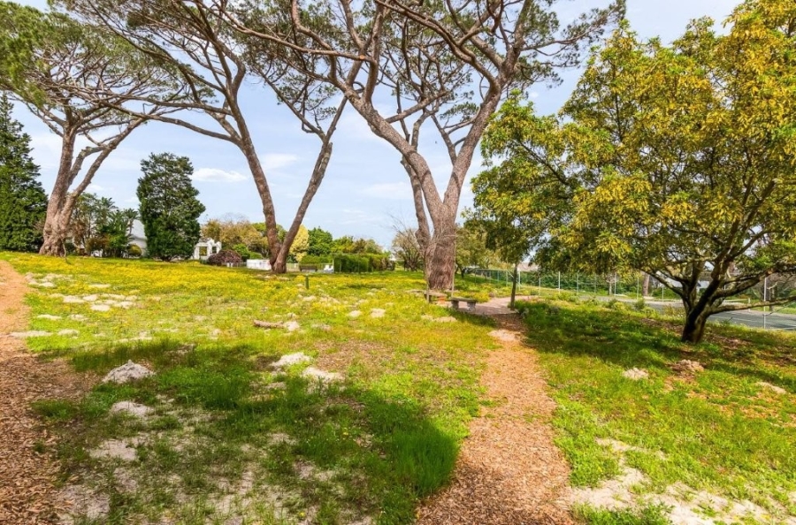 3 Bedroom Property for Sale in Zevenwacht Farm Village Western Cape